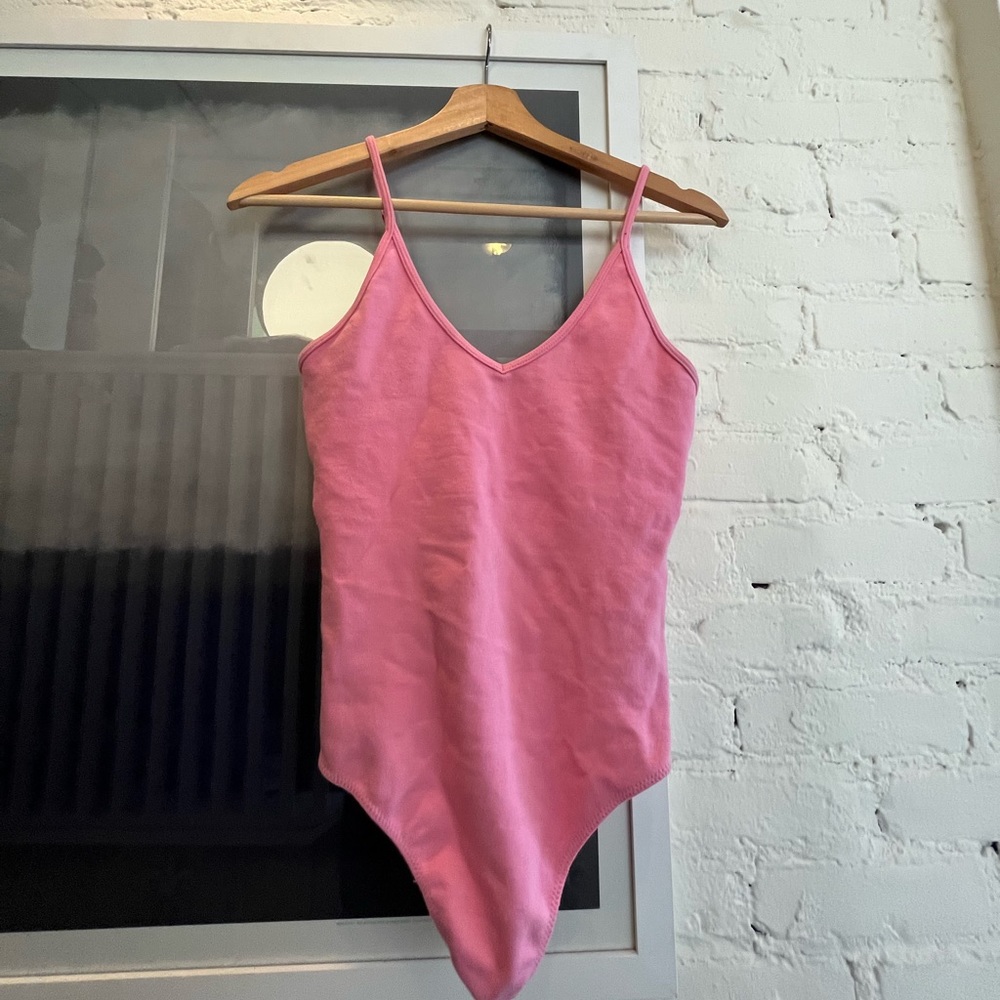 Aritzia Sunday best pink Annie bodysuit (small)
